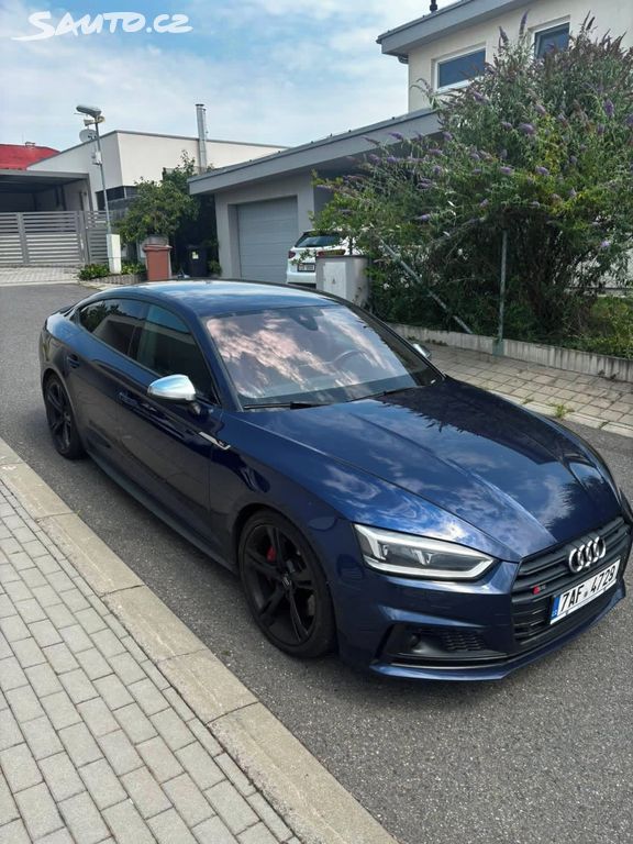 Audi S5